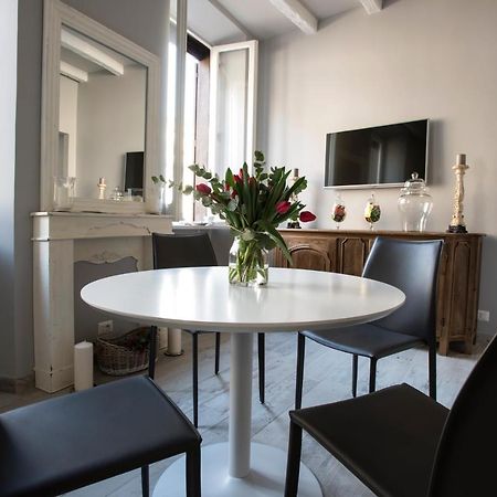 רומא Trevi Luxury Maison מראה חיצוני תמונה
